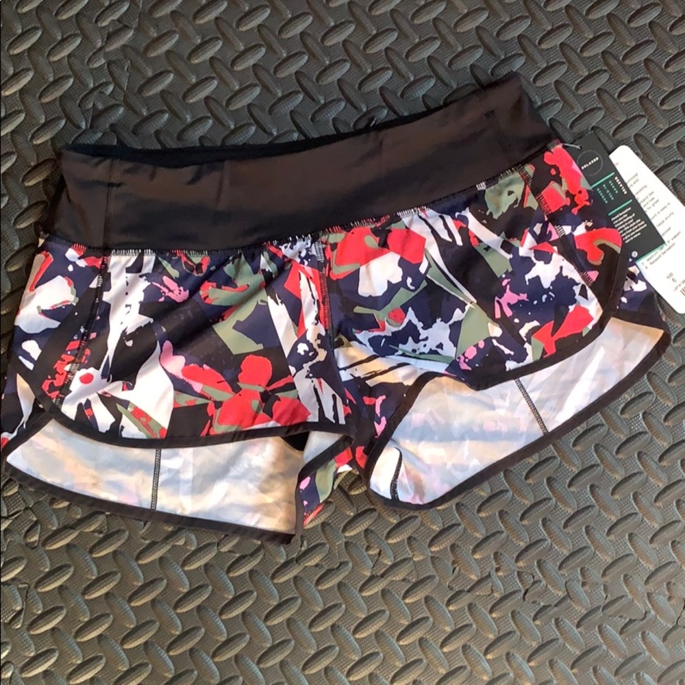 Lululemon Speed Shorts Pop Cut Boom Juice